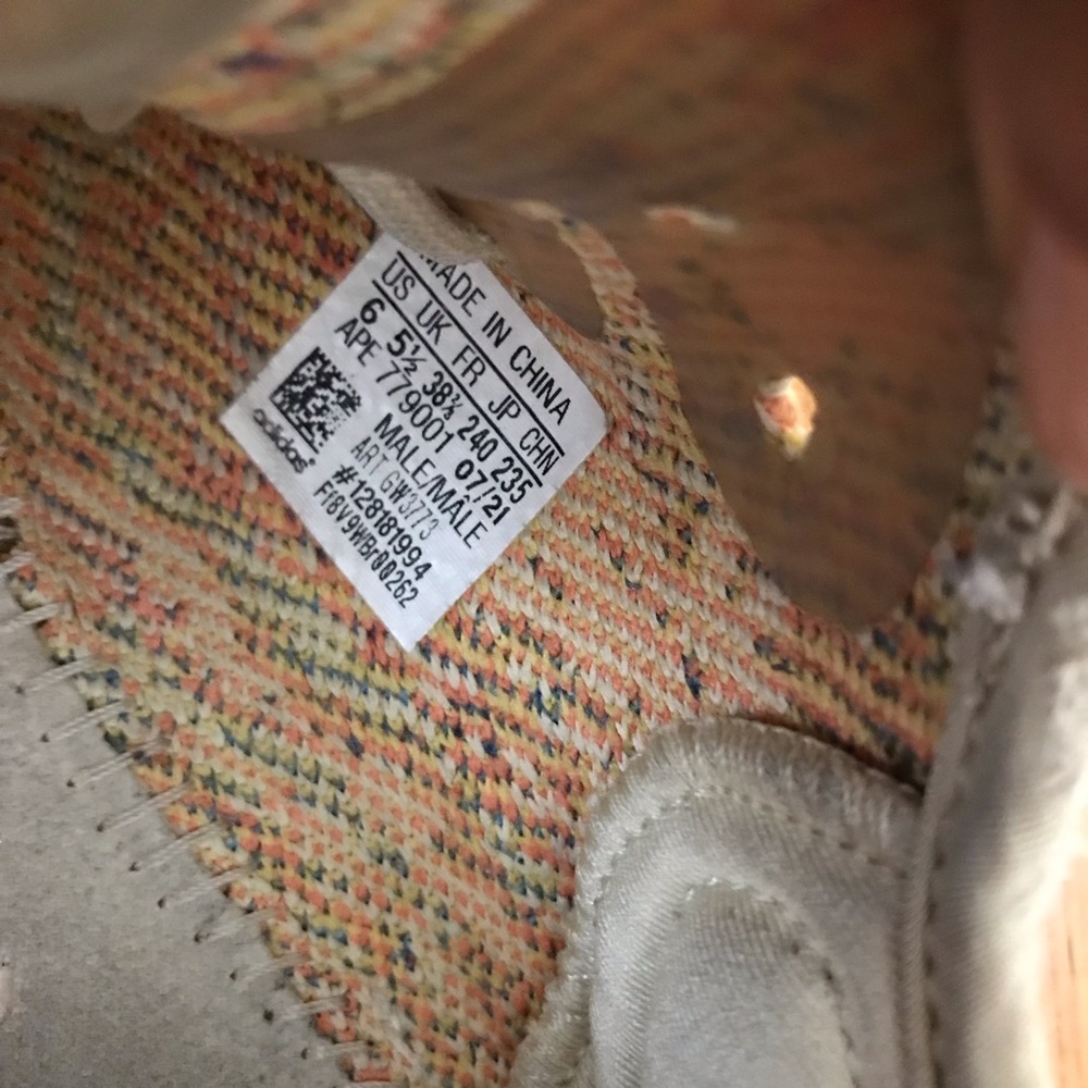 adidas YEEZY BOOST 350 V2 "MX Oat - Picture 7 of 15